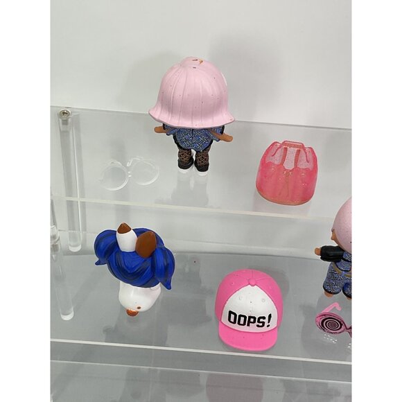 LOL Surprise Dolls Set With Accessories & Pet - Picture 6 of 6